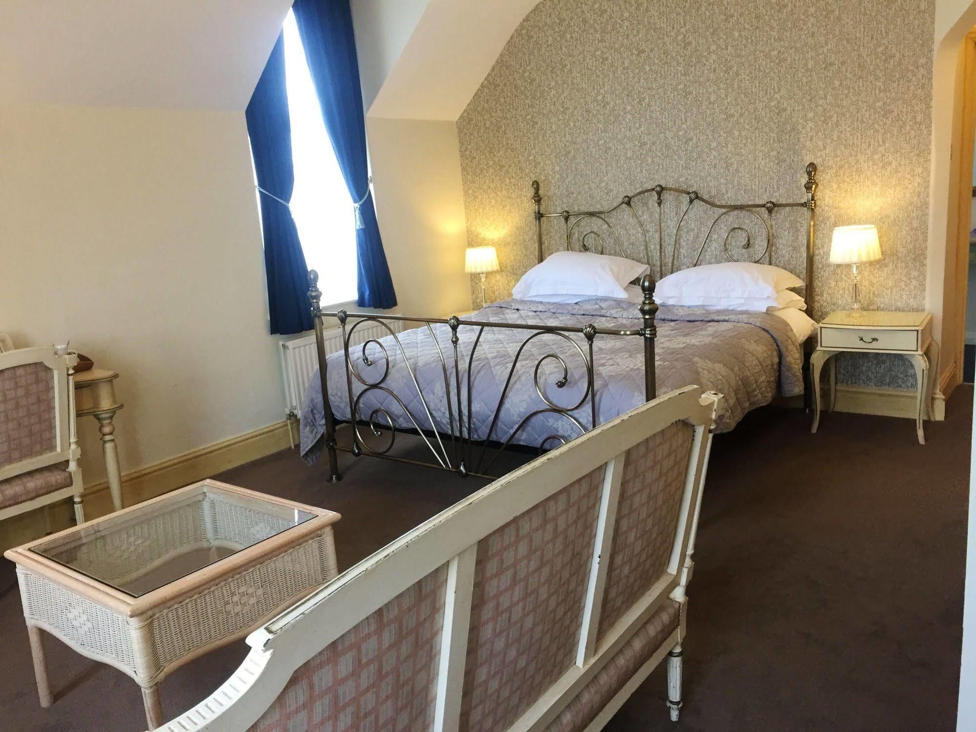 The Beaumont Accommodation Лаут Екстер'єр фото